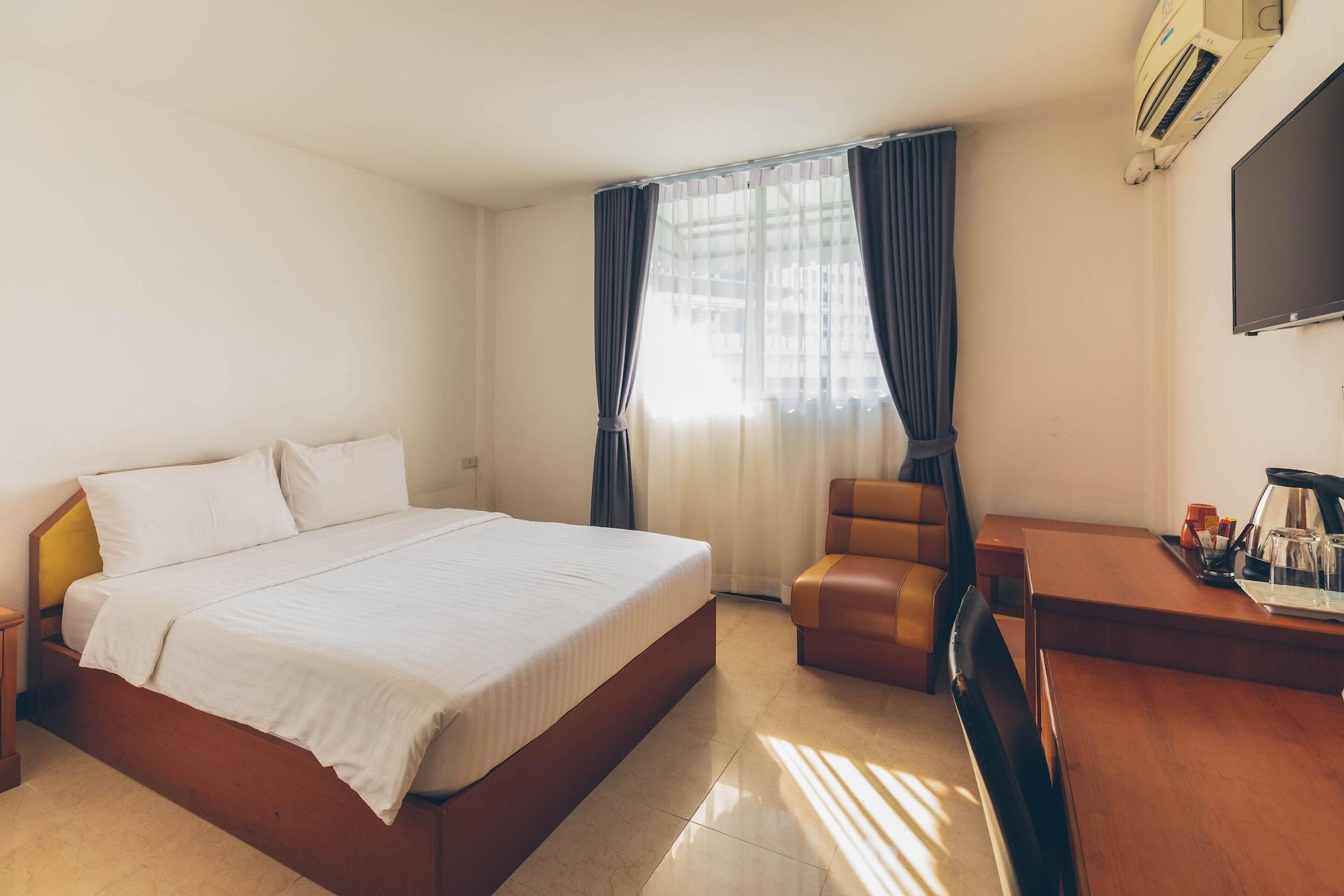 Atlas Bangkok Hotel Екстер'єр фото