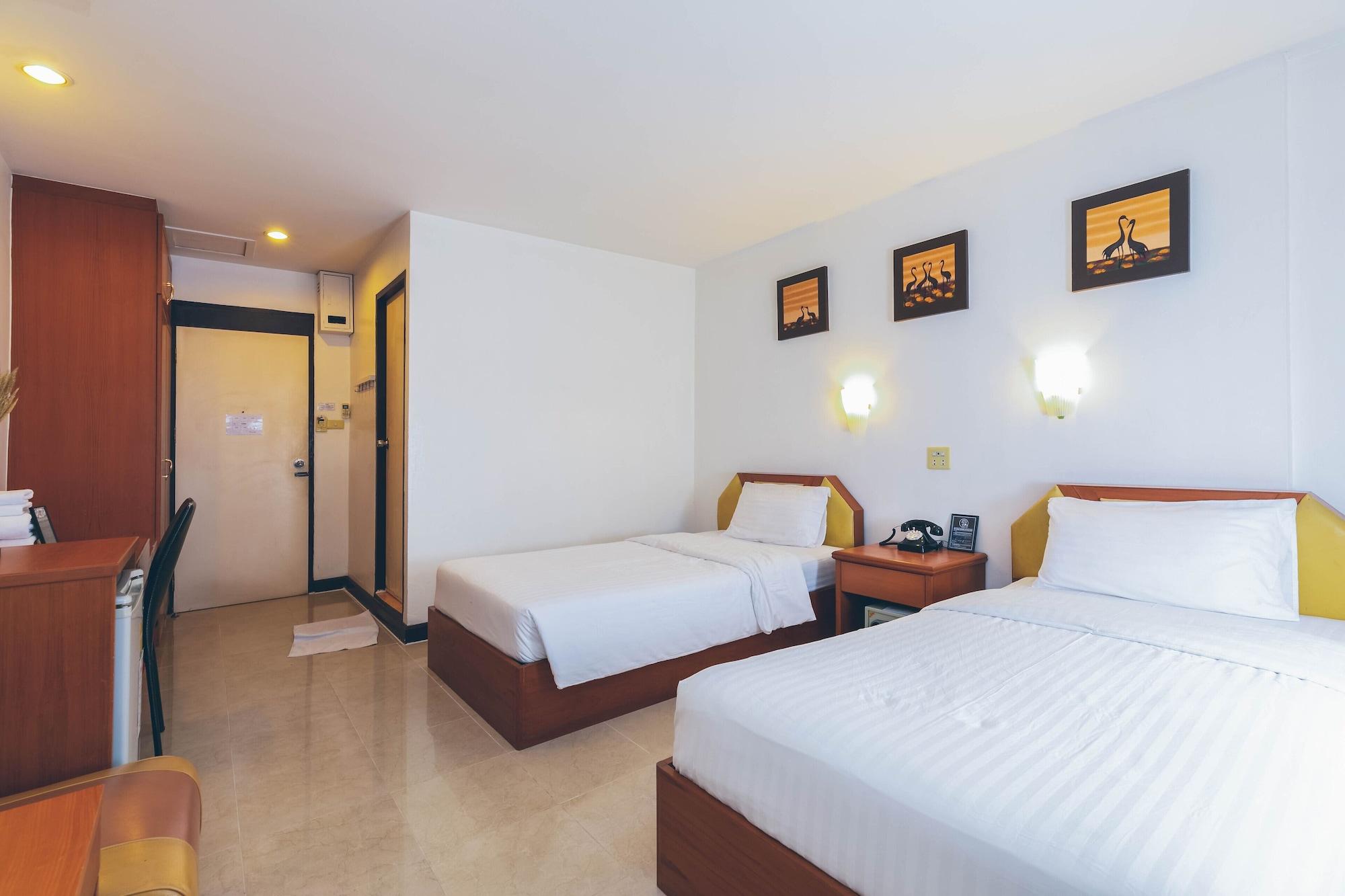 Atlas Bangkok Hotel Екстер'єр фото