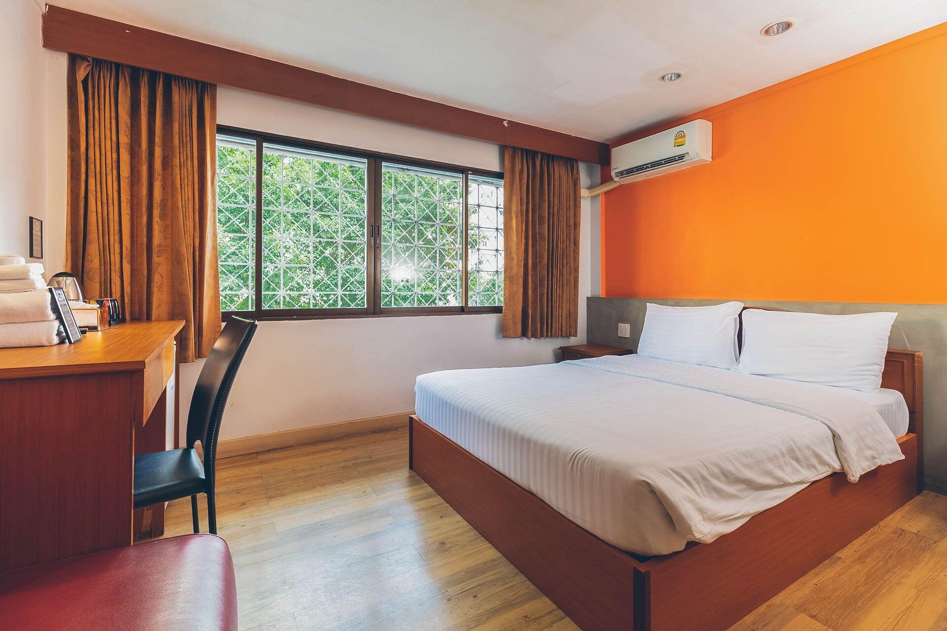 Atlas Bangkok Hotel Екстер'єр фото