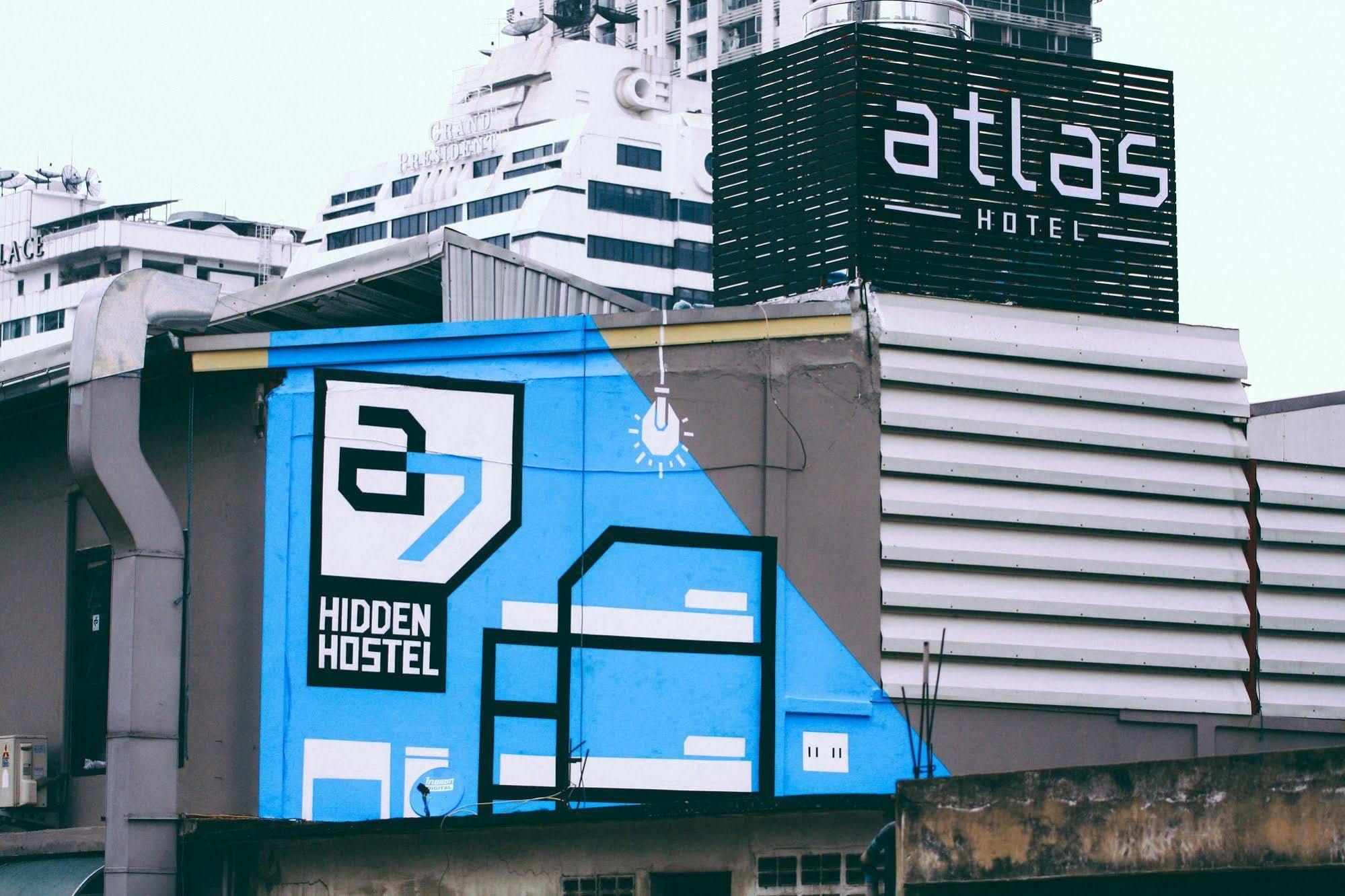 Atlas Bangkok Hotel Екстер'єр фото